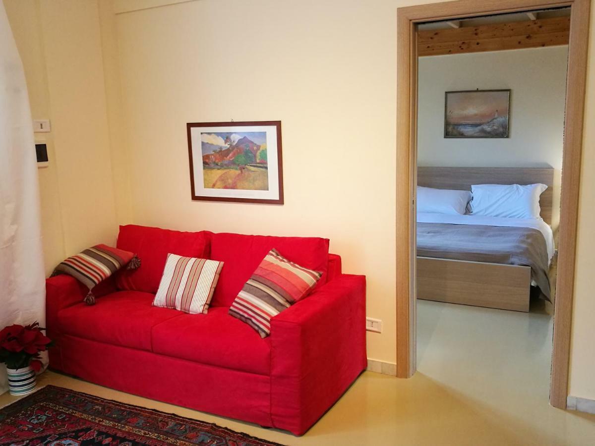 Brezzolina Apartment With Parking Бітонто Екстер'єр фото